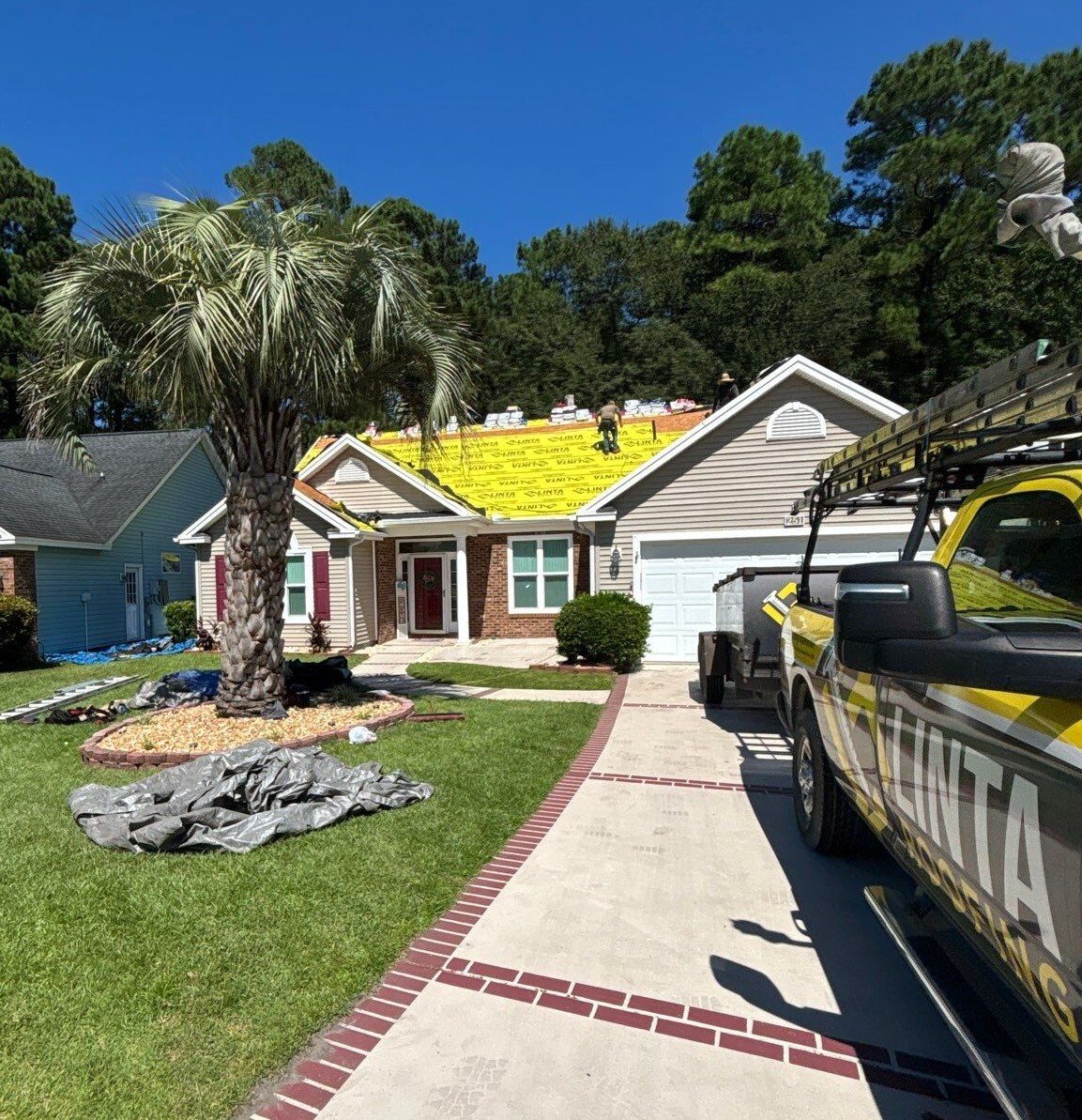 Linta Roofing roof work